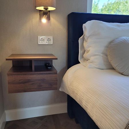 Luxe Kamer Langendam 48 Met Prive Terras Zoutelande Exterior foto
