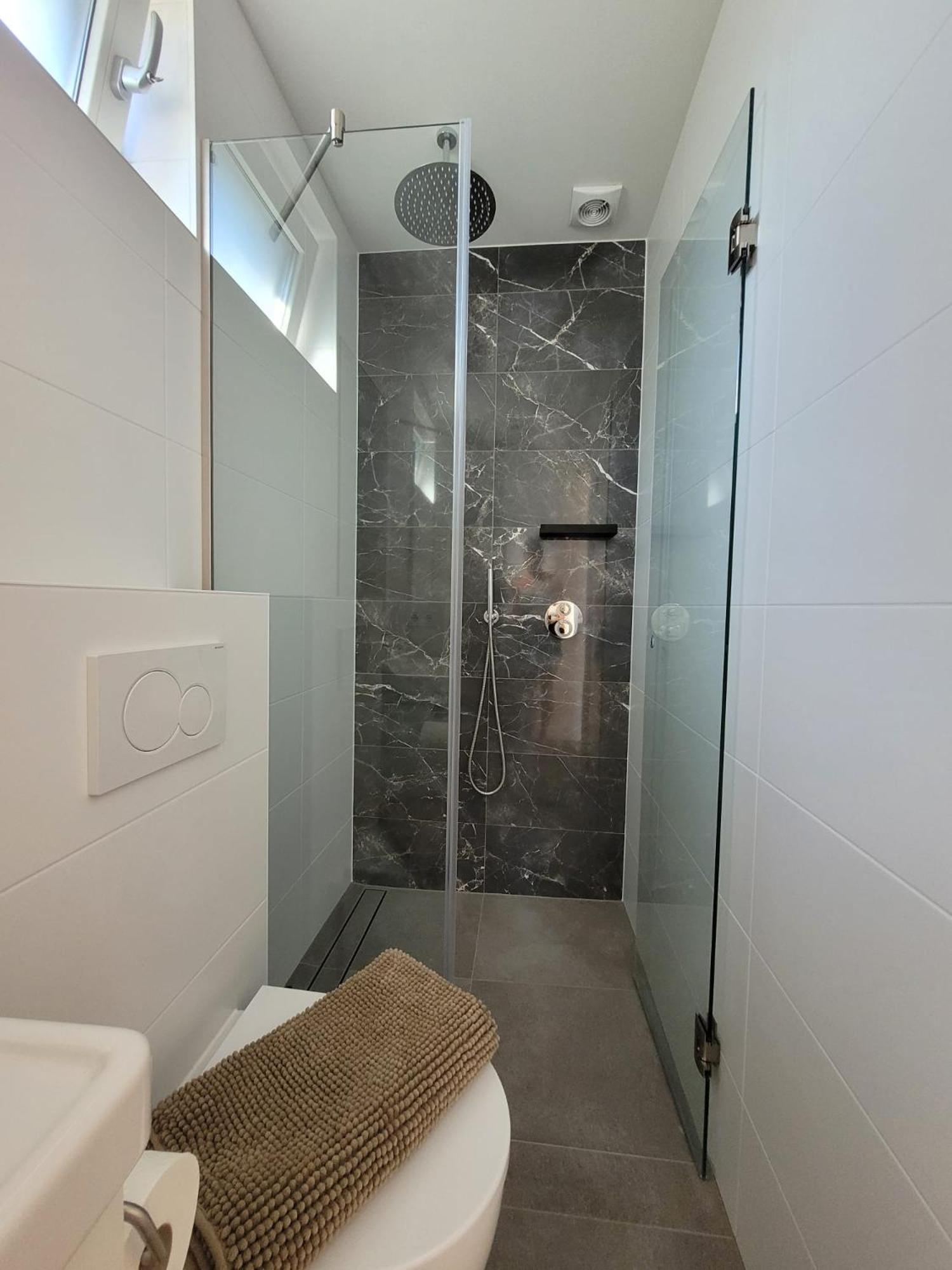 Luxe Kamer Langendam 48 Met Prive Terras Zoutelande Exterior foto